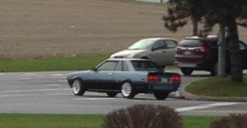 Illustration for article titled Terrible Picture of a TE72 Corolla